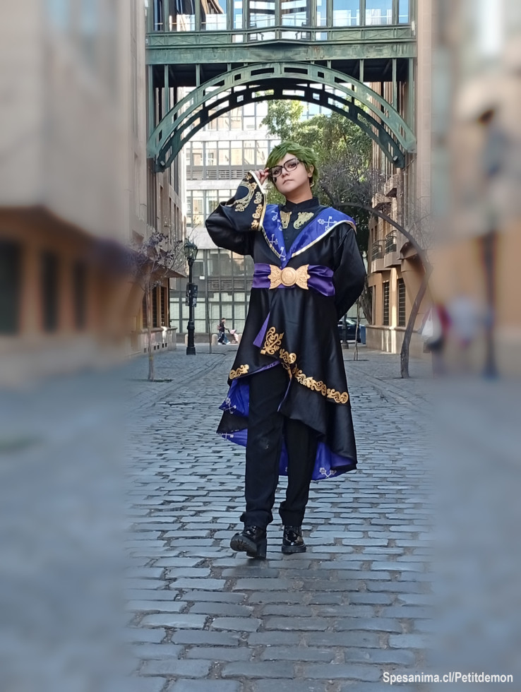 𝑺𝒐 𝑰 𝒔𝒕𝒊𝒍𝒍 𝒉𝒂𝒗𝒆 𝒓𝒐𝒐𝒎 𝒕𝒐 𝒈𝒓𝒐𝒘, 𝒅𝒐 𝑰? 𝑮𝒐𝒐𝒅 𝒕𝒐 𝒌𝒏𝒐𝒘. 𝑯𝒂 𝒉𝒂.
🍀Trey Clover🍀

Cosmaker: @anngrycat 
.
.
.
.
#treyclover #twistedwonderland #disneytwistedwonderland #cosplay #cosplaychile #chile #heartslabyul